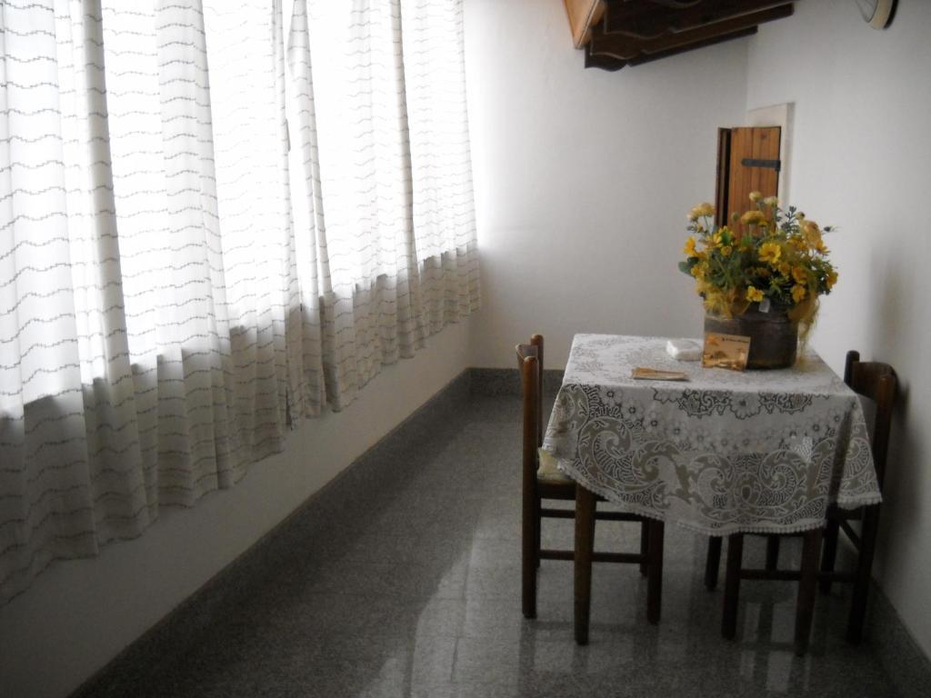 Le Camere Dell'Ancora Monzambano Luaran gambar