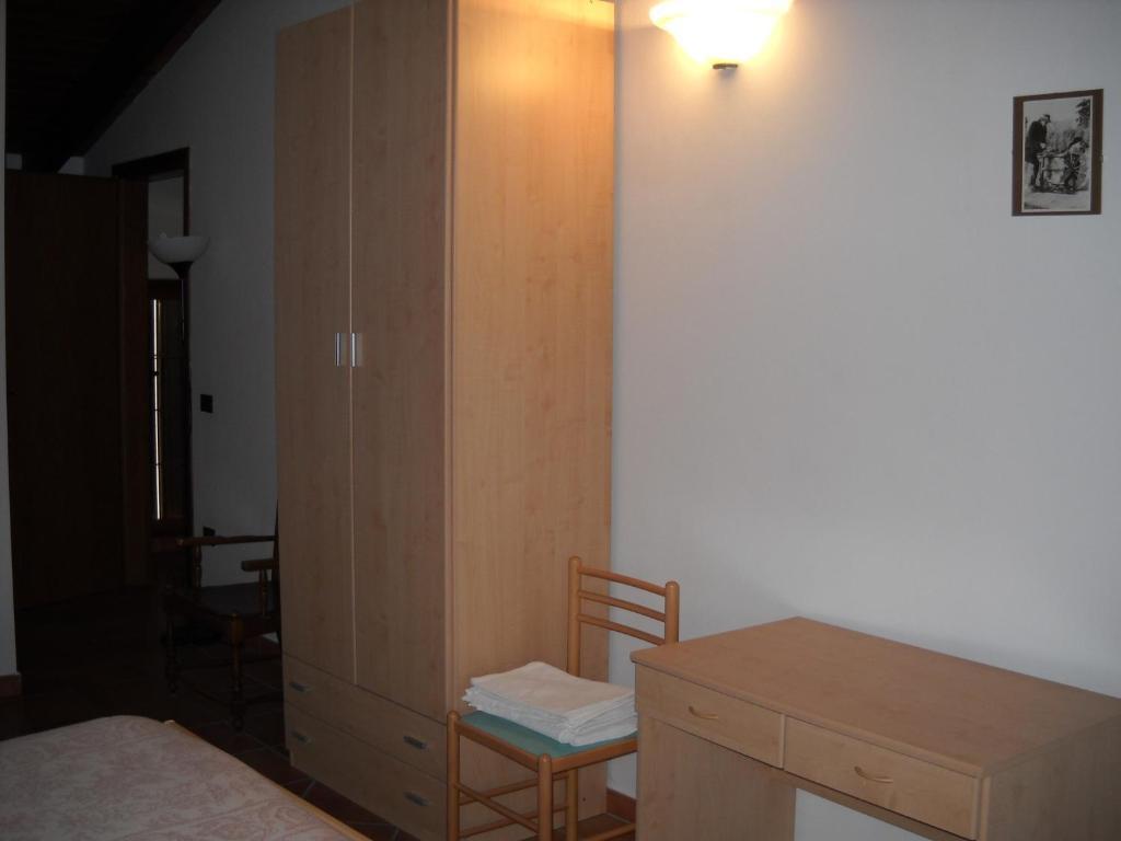 Le Camere Dell'Ancora Monzambano Luaran gambar