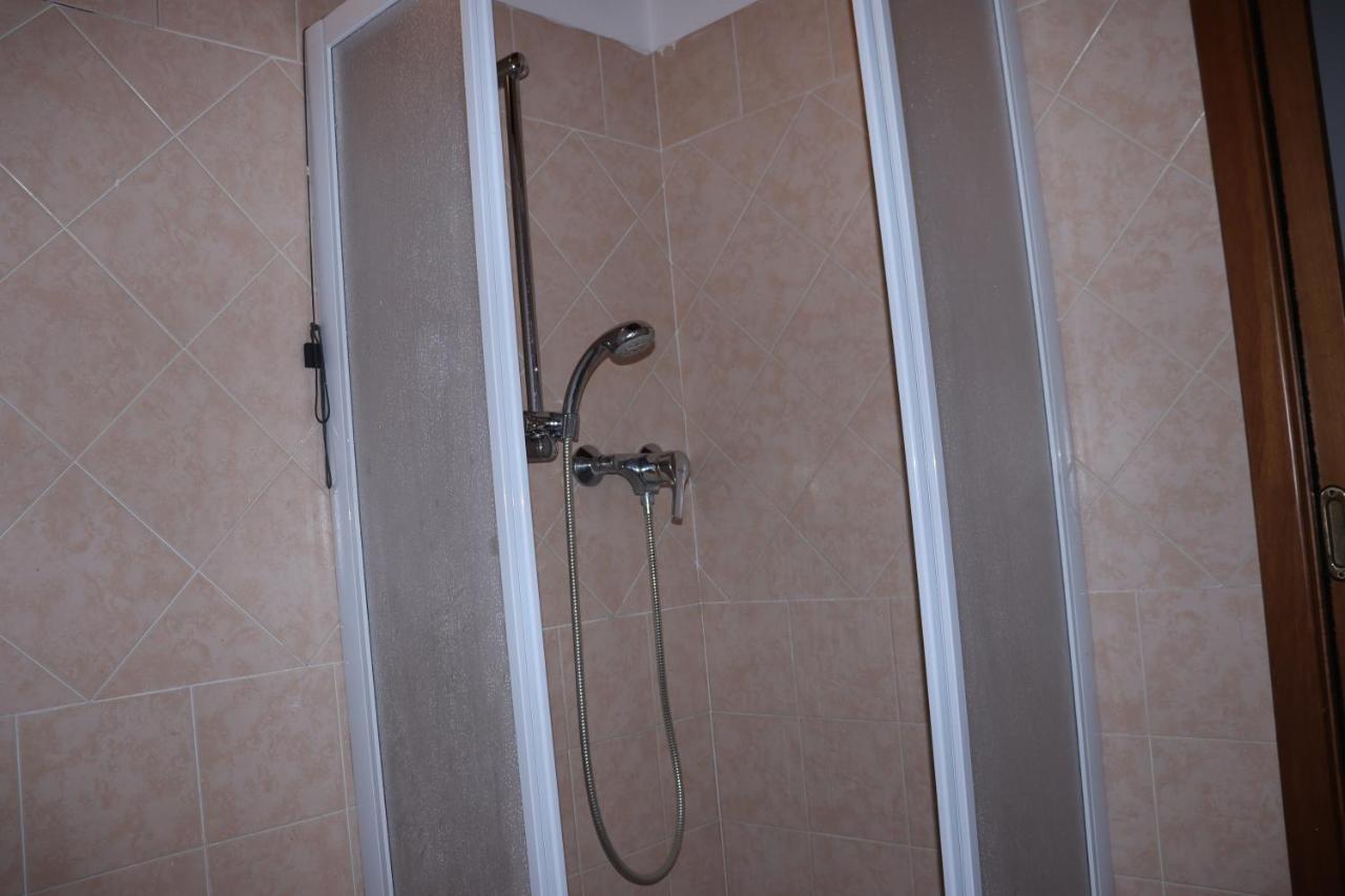Le Camere Dell'Ancora Monzambano Luaran gambar