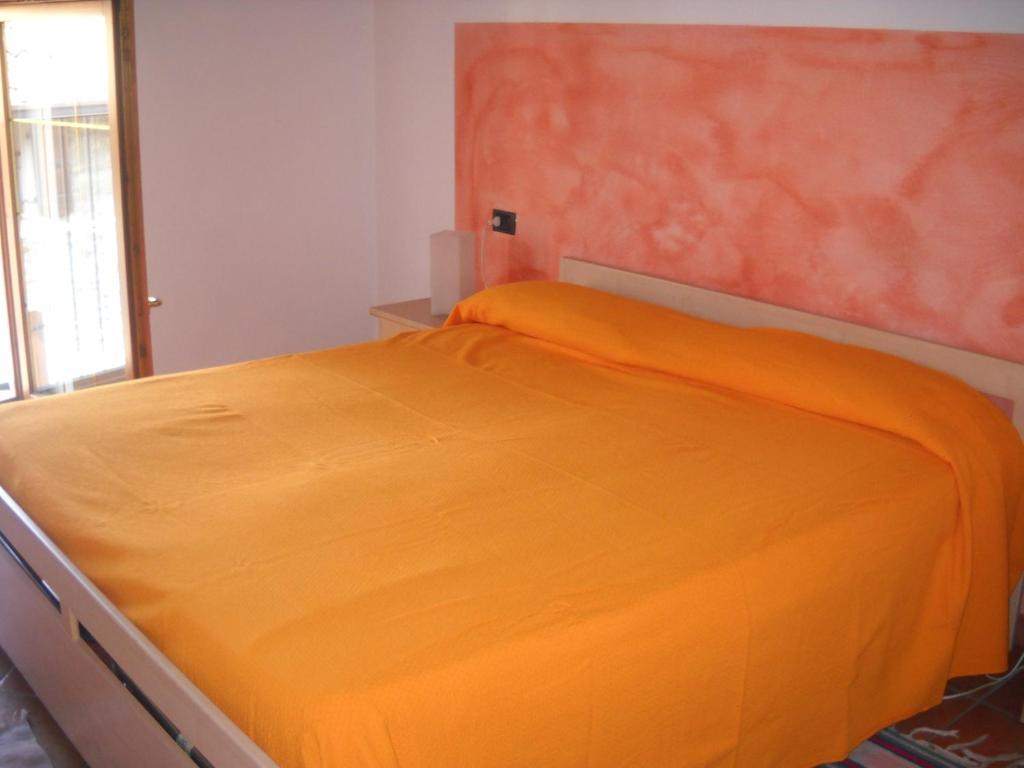 Le Camere Dell'Ancora Monzambano Luaran gambar
